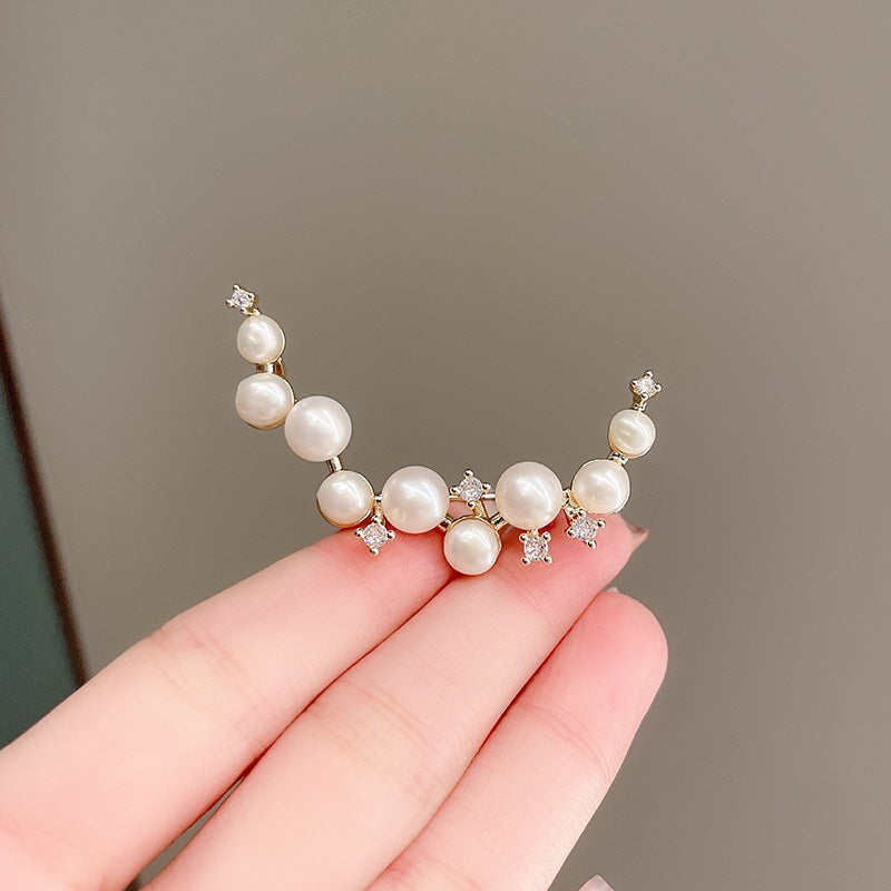Elegant pearl earrings Bowlift
