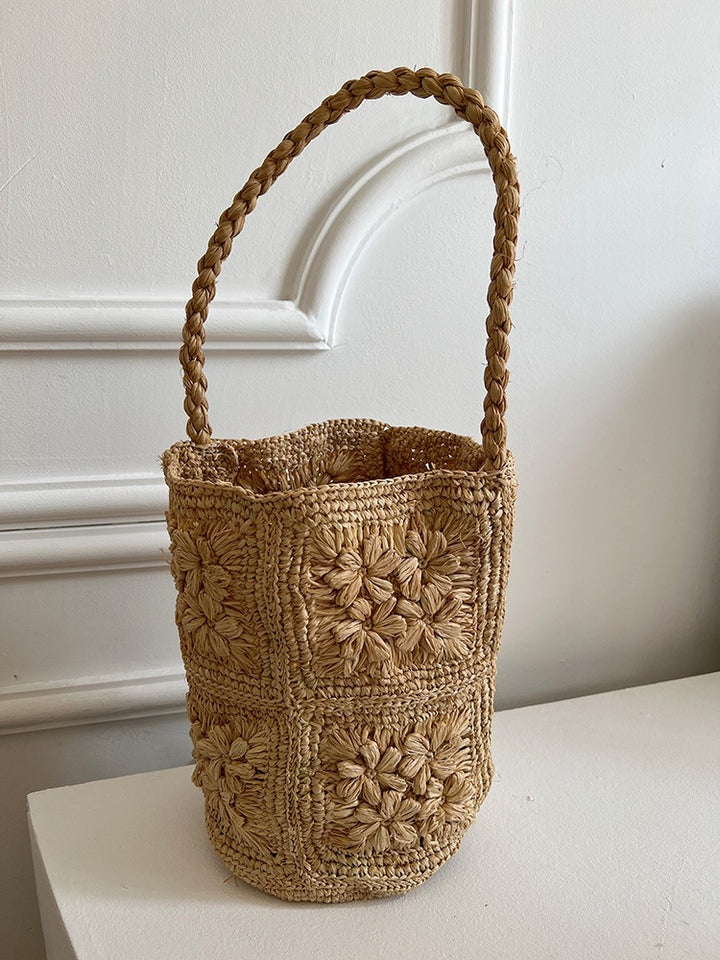 Handcrafted Leisure Bag Made of Woven Straw Bowlift