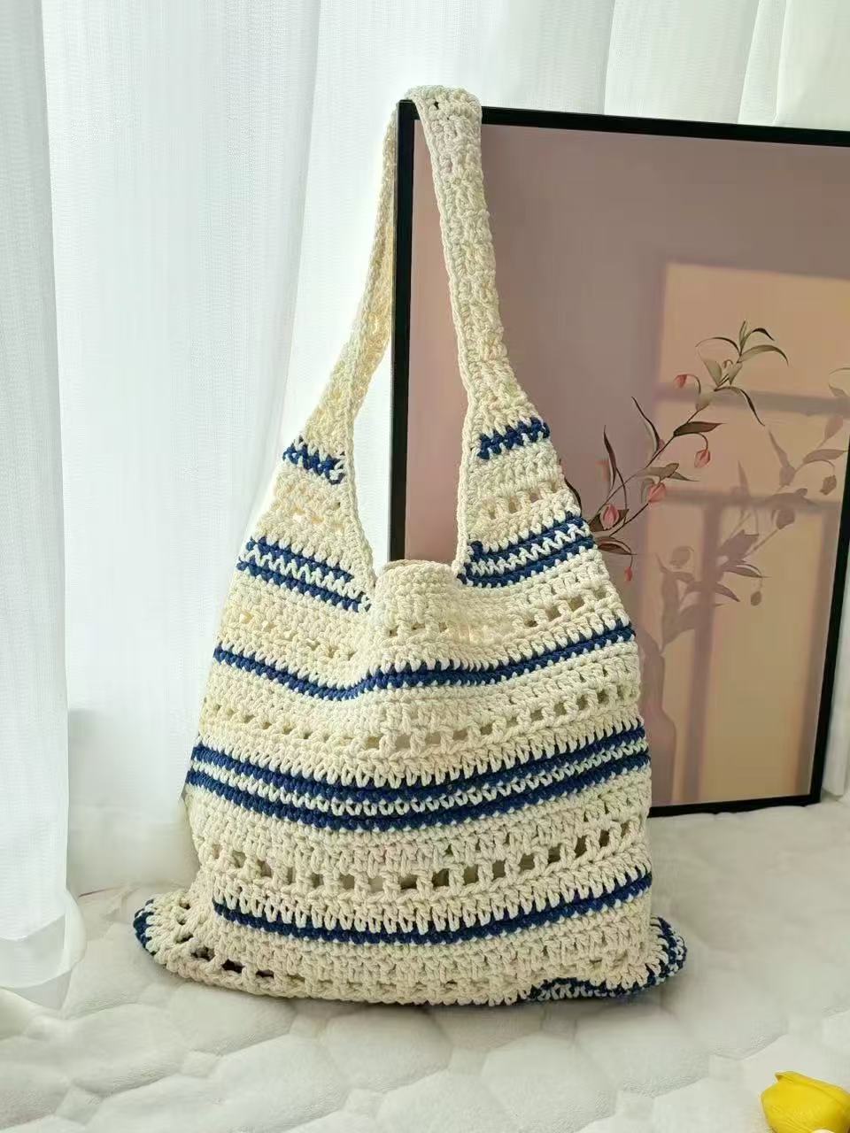 Crocheted Tote Bag with Large Interior Bowlift