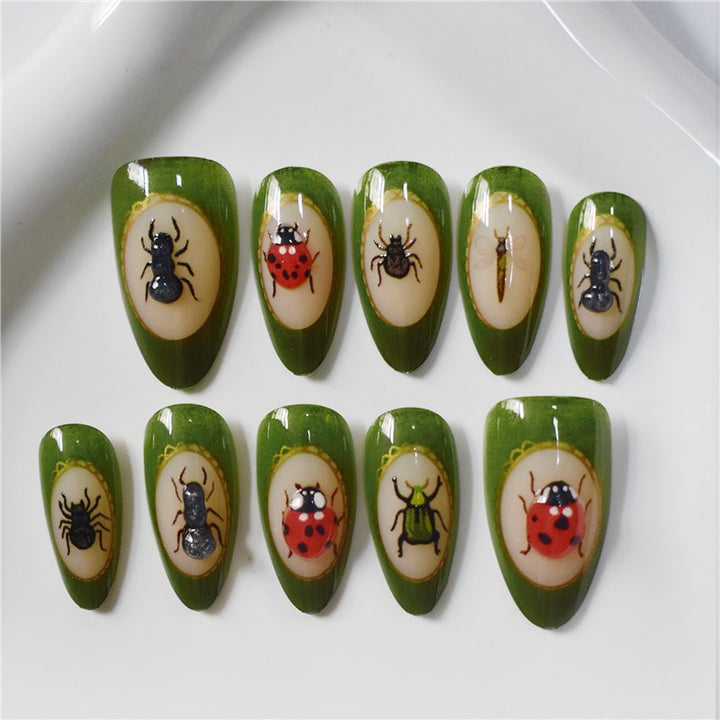 Artistic Bug-Inspired Press-On Nail Extensions Bowlift