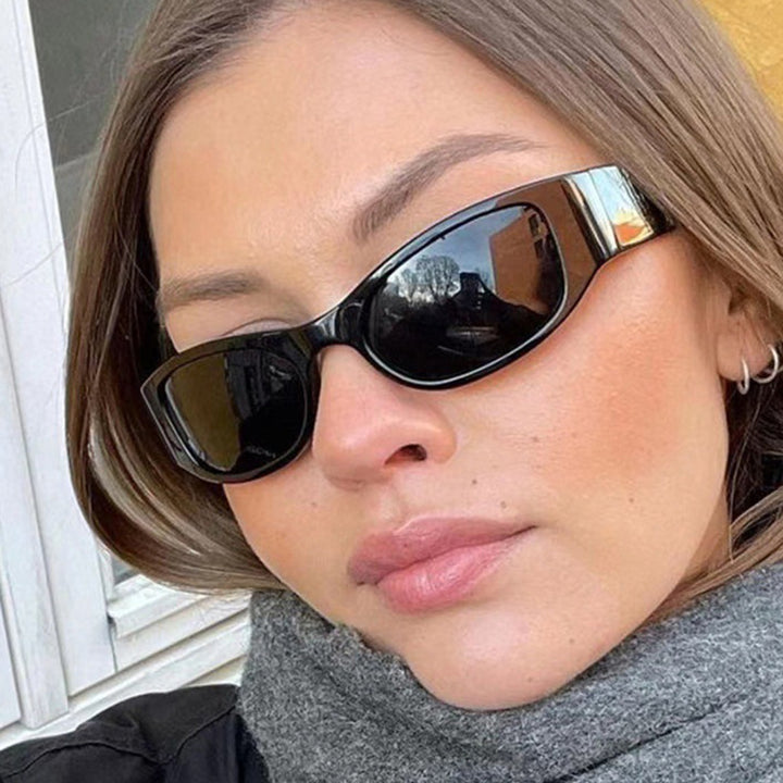 Women's sporty sunglasses with a wide frame and UV protection Bowlift
