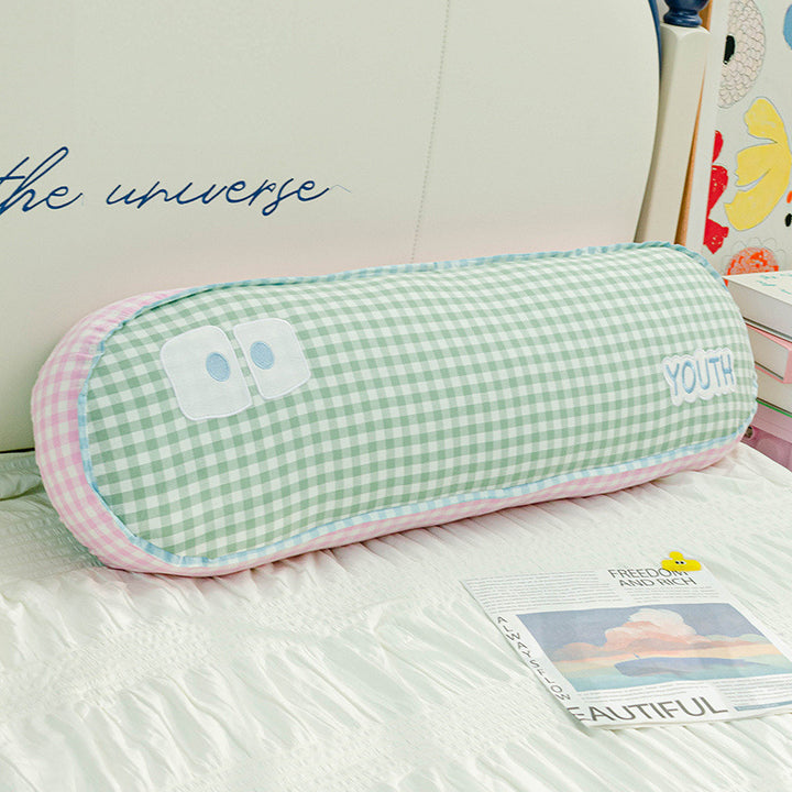 Cushion roll with playful design Bowlift