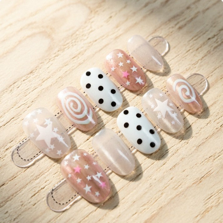 Artificial nails with trendy star pattern Bowlift
