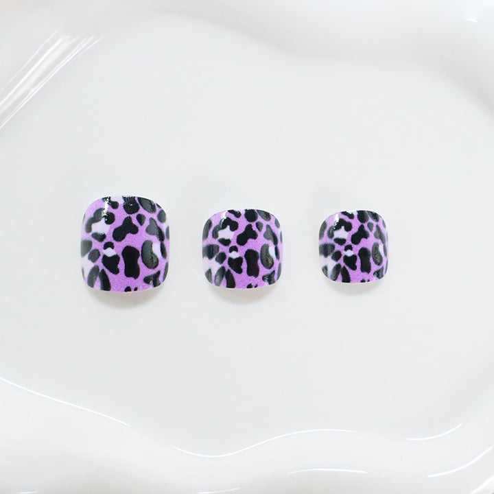 Stylish Leopard Print Nail Wraps Bowlift