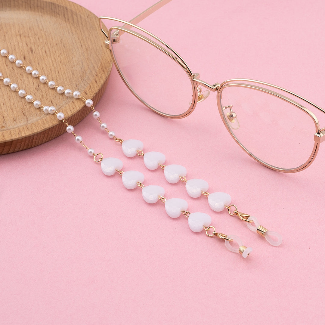 Decorative Heart-Shaped Eyewear Chain Bowlift