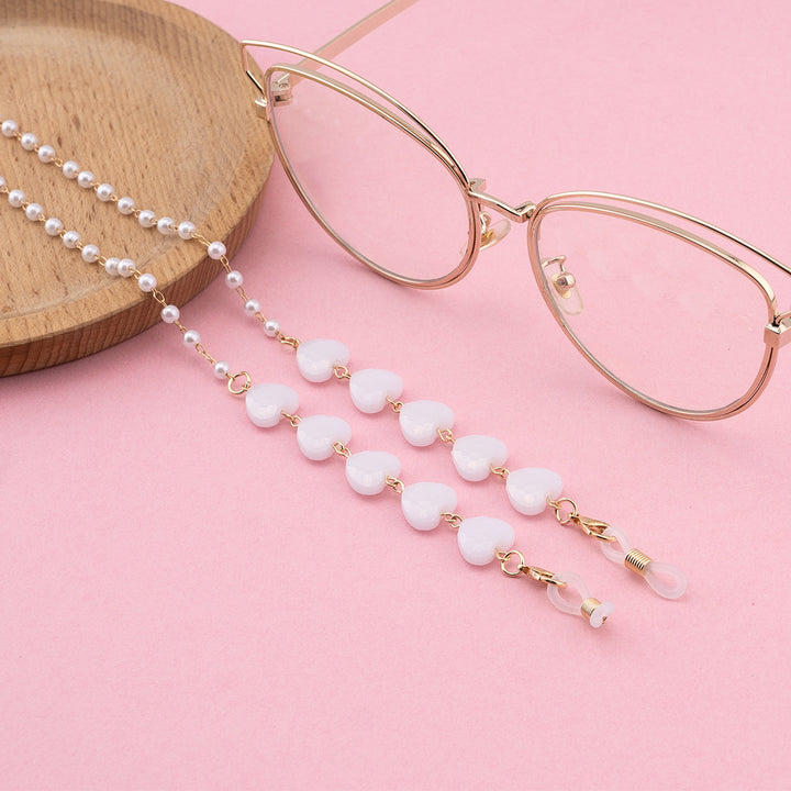 Decorative Heart-Shaped Eyewear Chain Bowlift