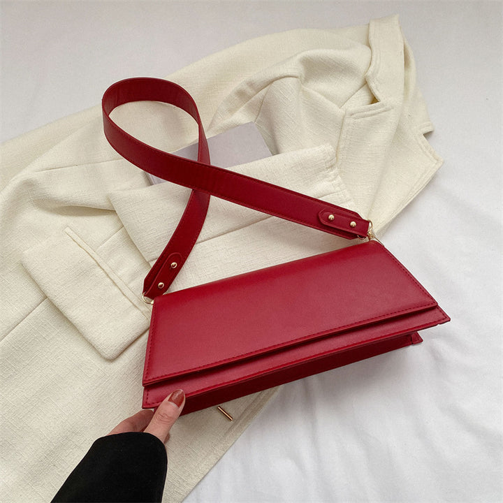 Minimalist Structured Crossbody Bag Bowlift
