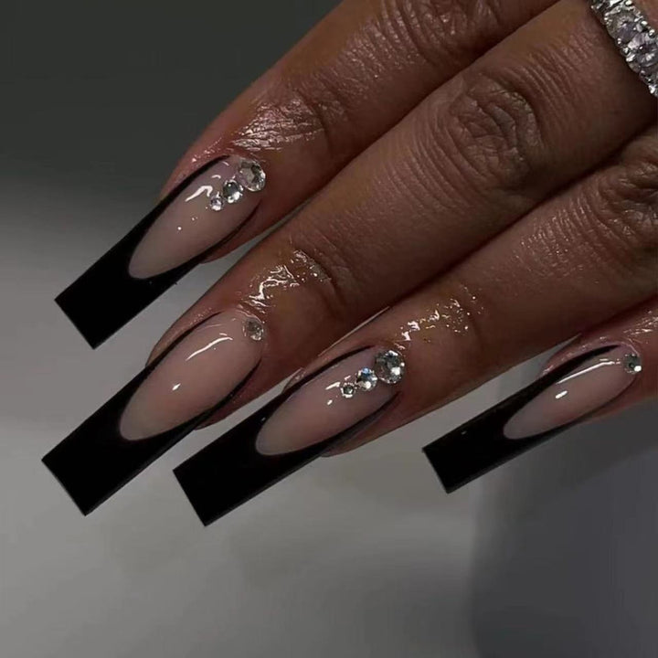 Acrylic nail set with modern glamour and luxurious 3D accents Bowlift