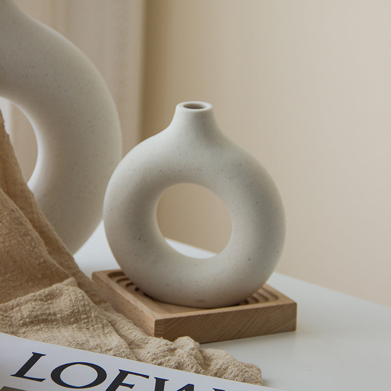 Modern Minimalist Decorative Vase