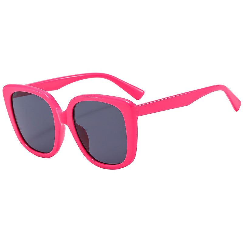 Women stylish sunglasses in fashionable design Bowlift