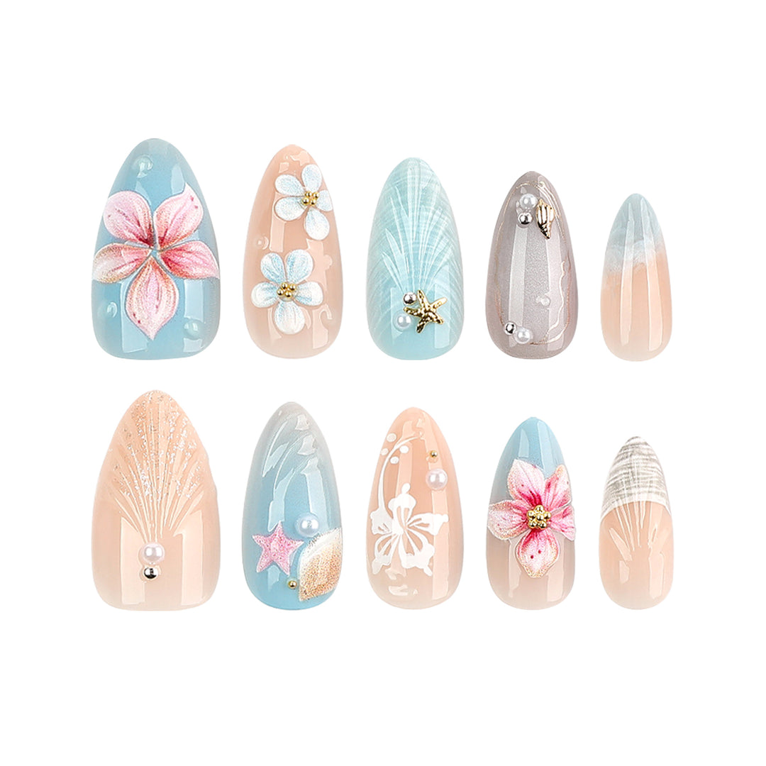 Artful nail art with maritime motifs Bowlift