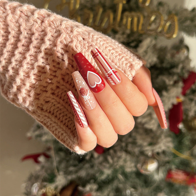 Artful nail art with floral 3D design Bowlift