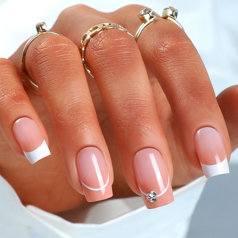 Elegant Nail Art Bowlift