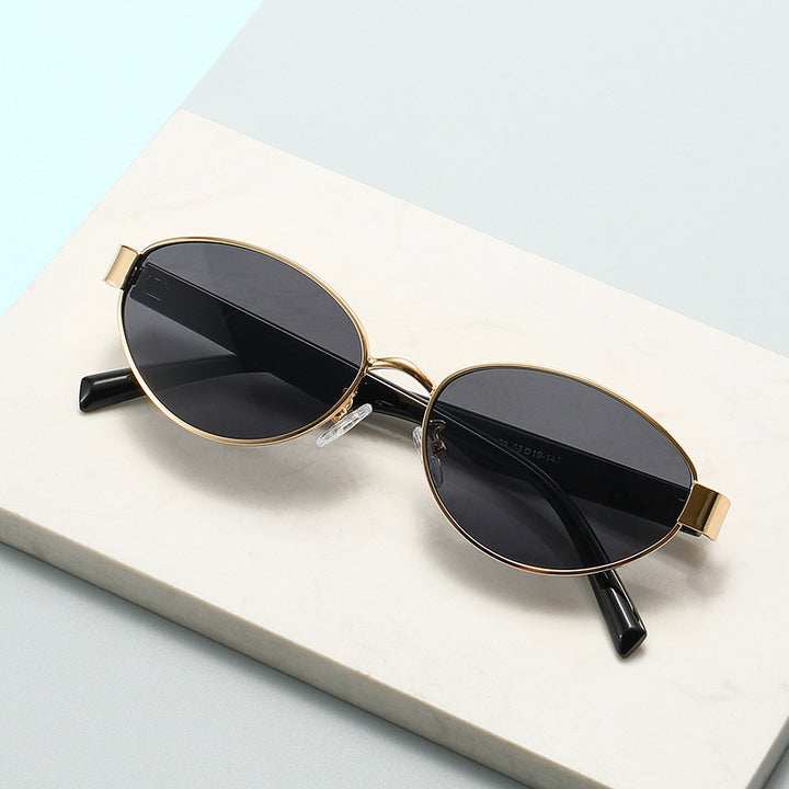 Fashionable Sunglasses In Modern Style Bowlift
