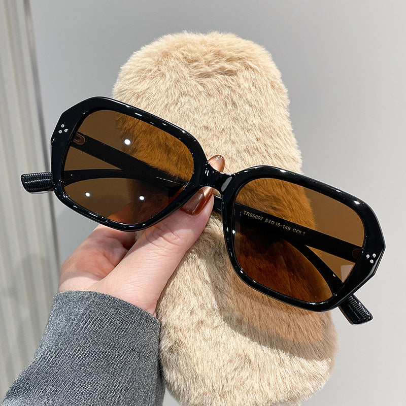 Ladies fashionable oversized sunglasses Bowlift