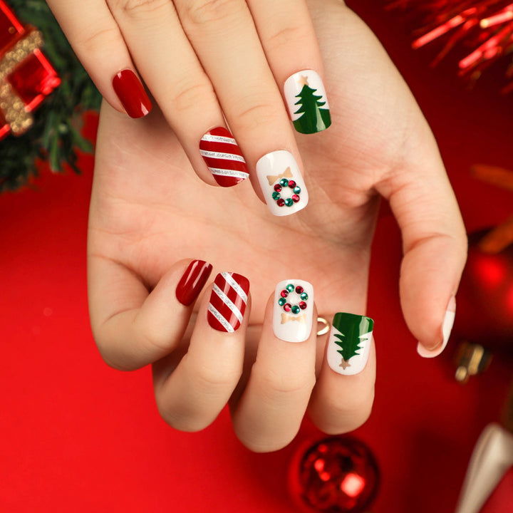 Creative Christmas Nail Art Bowlift