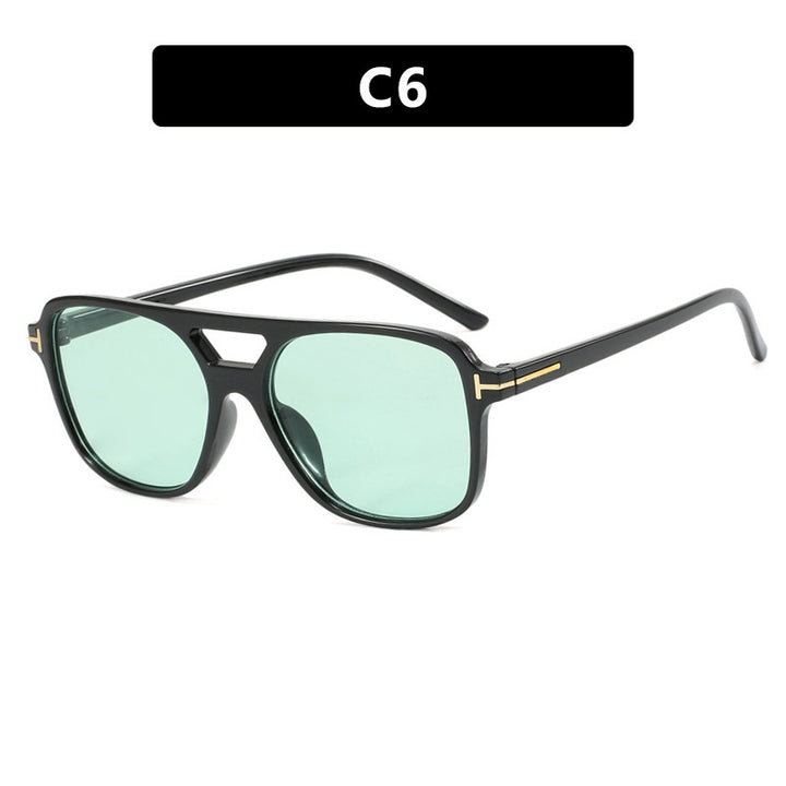 Ladies fashionable sunglasses in stylish frame Bowlift