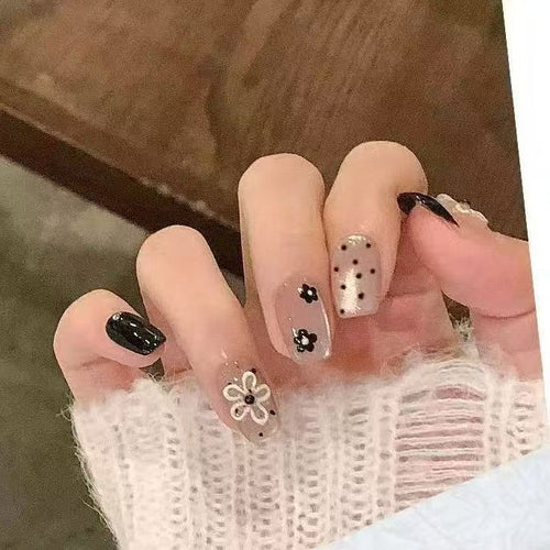 Artistic Floral and Geometric Press-On Nails Bowlift