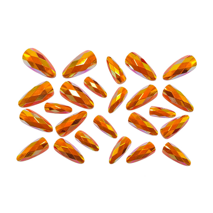 Shiny artificial nails with multifaceted design Bowlift