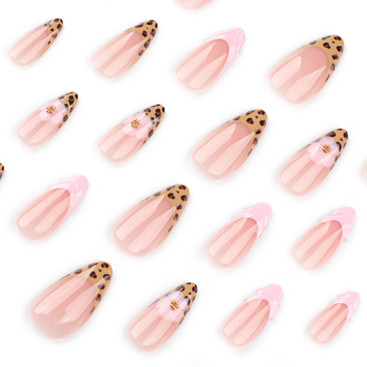Artful stiletto nails with floral leopard pattern Bowlift