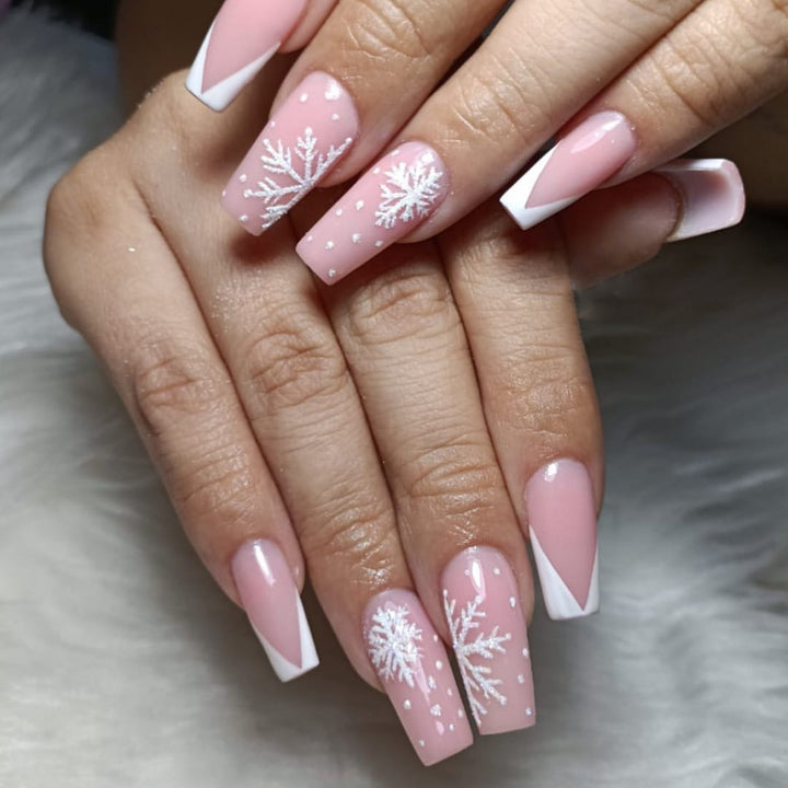 Winter-Themed Acrylic Nail Art Set Bowlift