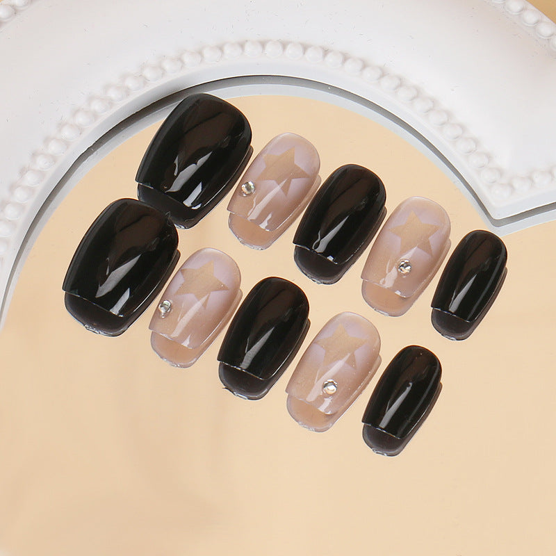 Glamorous Star-Design Press-On Nail Set Bowlift