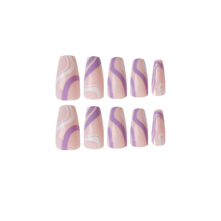 Artful artificial nails with elegant wave design Bowlift