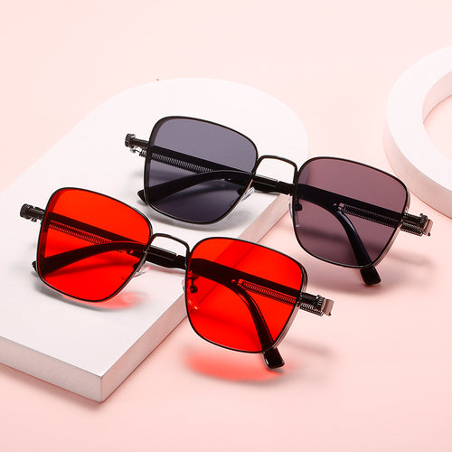 Women's modernist sunglasses in elegant metal frame Bowlift