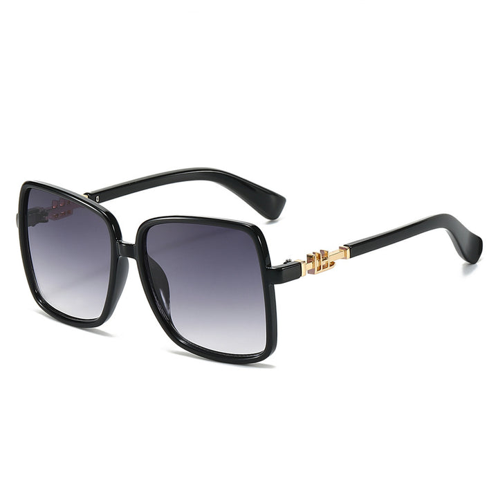 Ladies sunglasses with large frame and gradient Bowlift