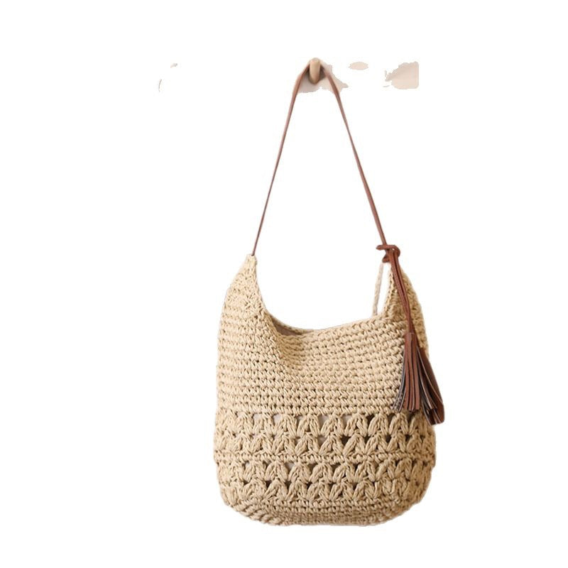 Handcrafted Shoulder Bag Made of Braided Natural Material Bowlift