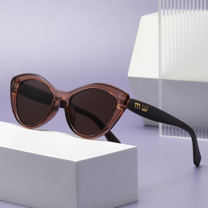Ladies' fashionable cat-eye sunglasses with UV protection Bowlift