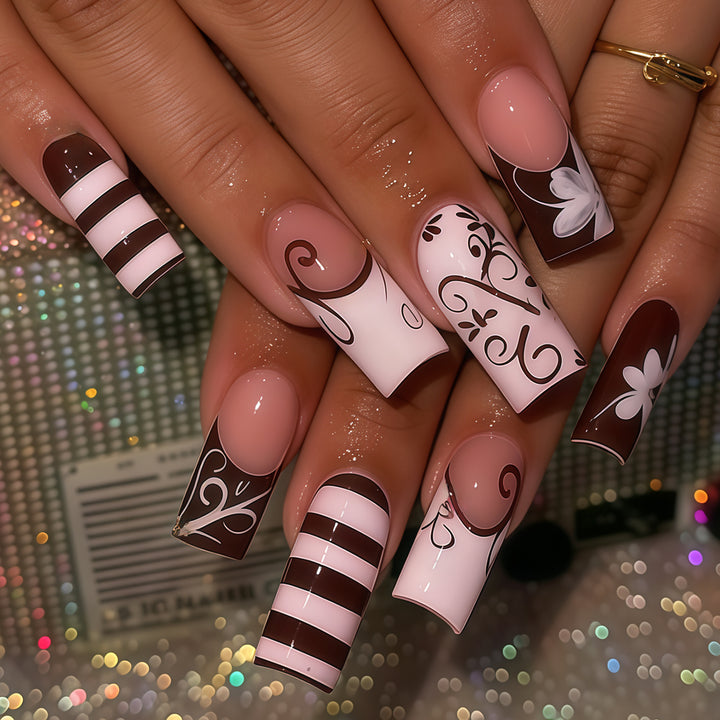 Decorative Long Press-On Nail Art Tips Bowlift