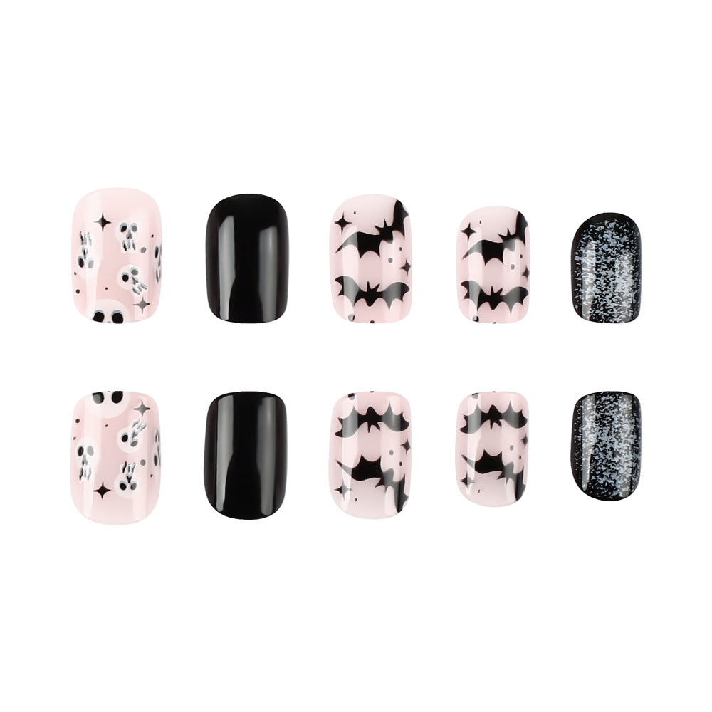 Spooky Halloween-Themed Nail Art Bowlift