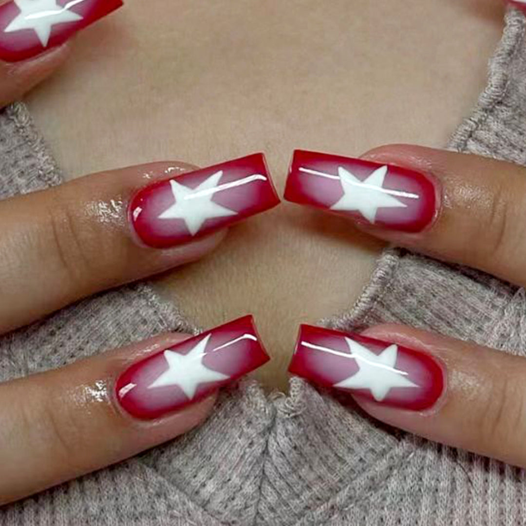 Creative Nail Art with Star Motif Bowlift