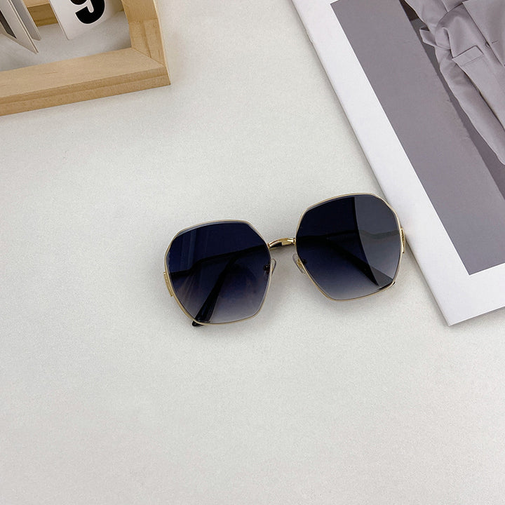 Fashionable Geometric Sunglasses Bowlift