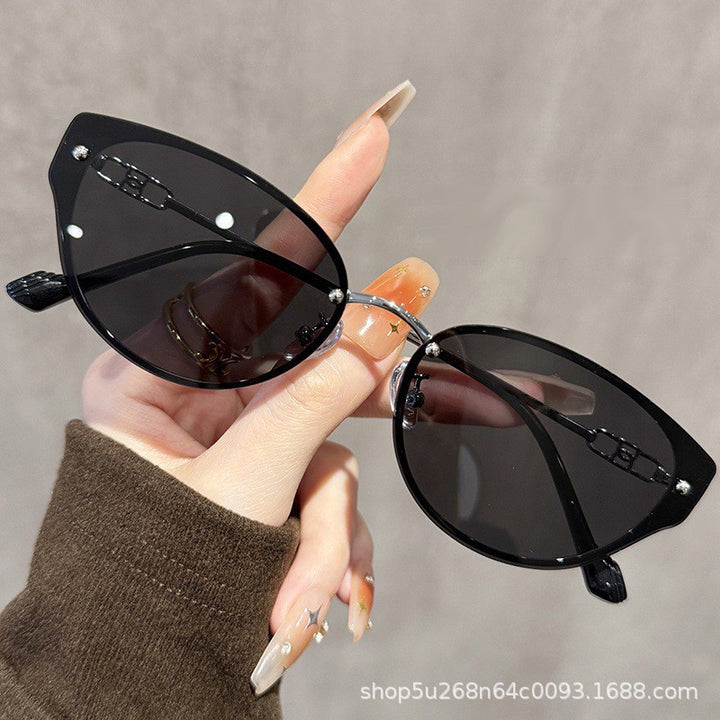 Stylish Cat Eye Sunglasses
