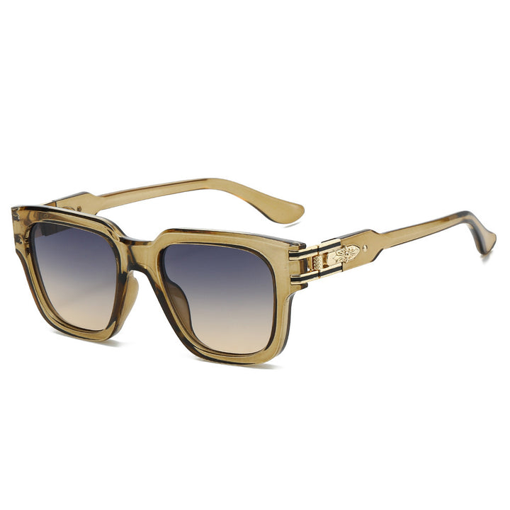 Retro-Inspired Bold Frame Sunglasses Bowlift