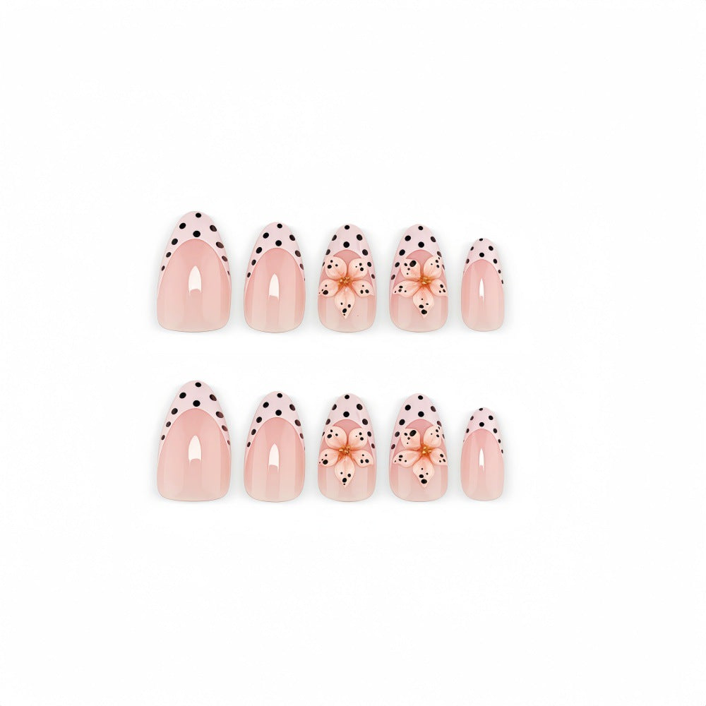 Art Nails in Elegant Flower and Dot Design Bowlift