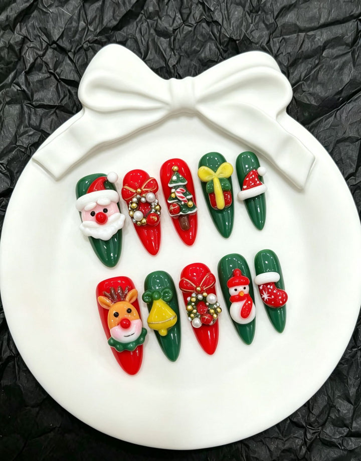 Decorative Christmas-Themed Press-On Nails