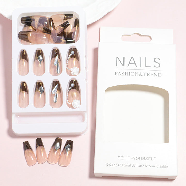Decorative Press-On Nail Set with 3D Accents Bowlift