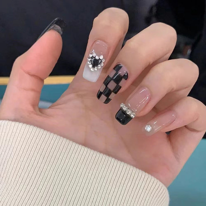Designer Nail Art Bowlift