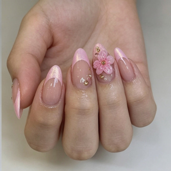 Artificial nails with floral 3D design Bowlift