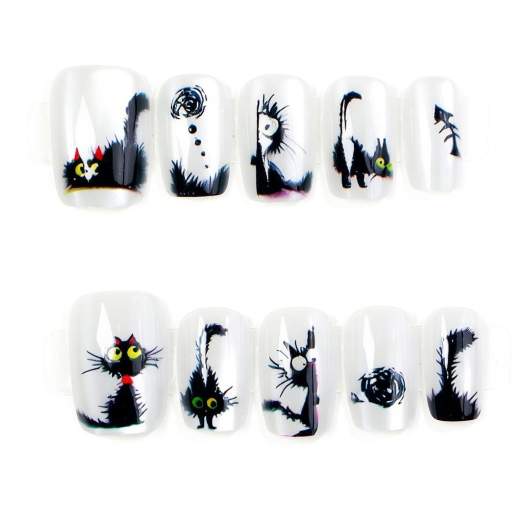 Whimsical Cat-Themed Press-On Nail Art Set Bowlift