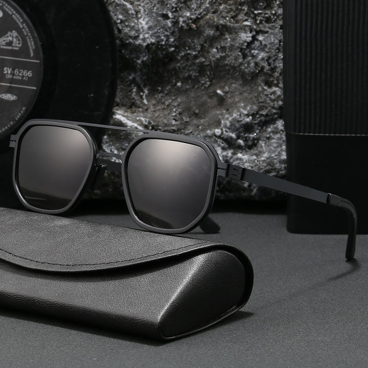 Ladies fashionable sunglasses in modern stylish design Bowlift