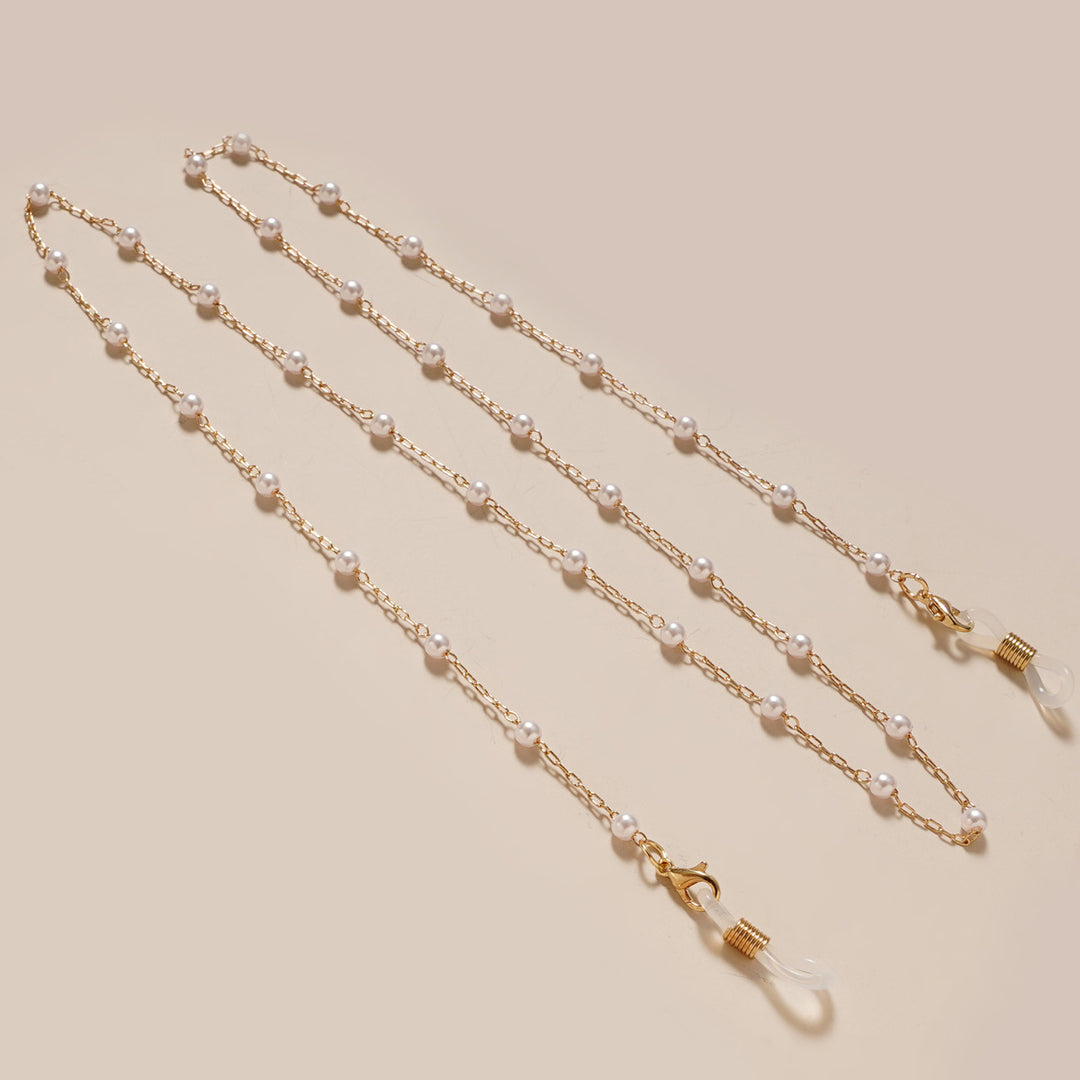 Elegant Beaded Eyewear Chain Bowlift