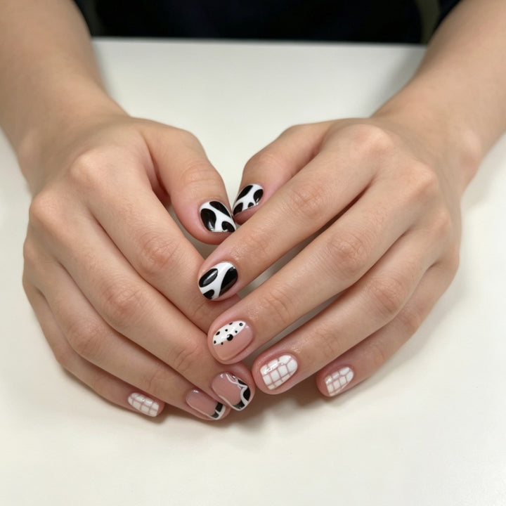 Artistic Abstract Press-On Nail Set Bowlift