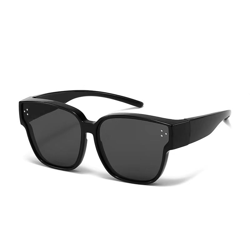 Stylish Angular Frame Sunglasses Bowlift