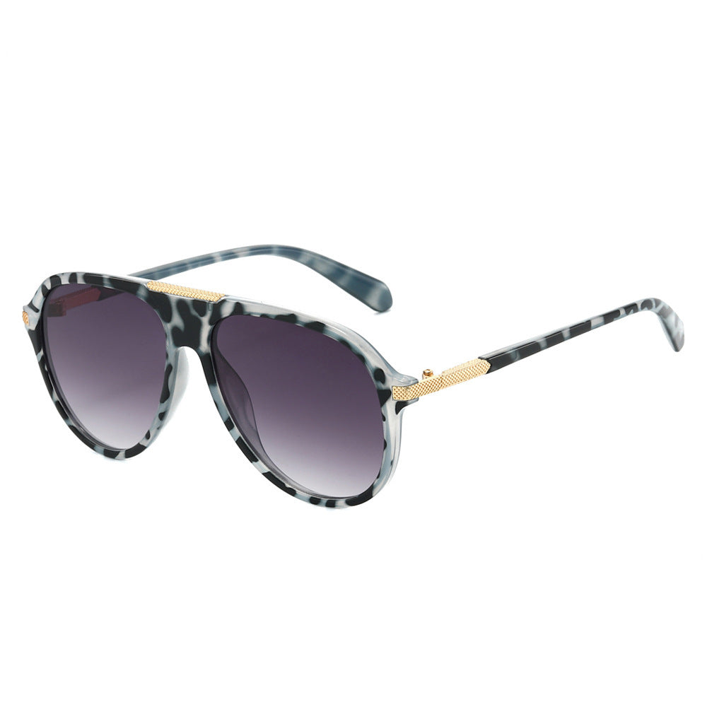 Oversized Aviator Sunglasses with Metallic Accents Bowlift