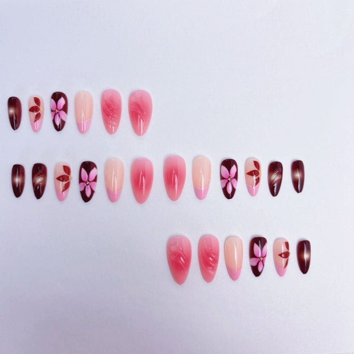 Artificial Nail Set with Decorative Nail Design Bowlift