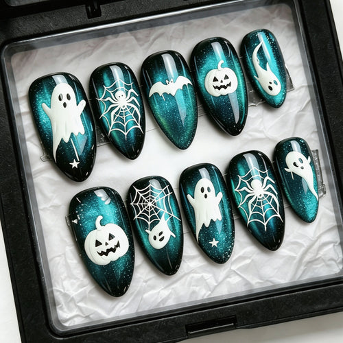 Halloween-Themed Press-On Nail Art Set Bowlift